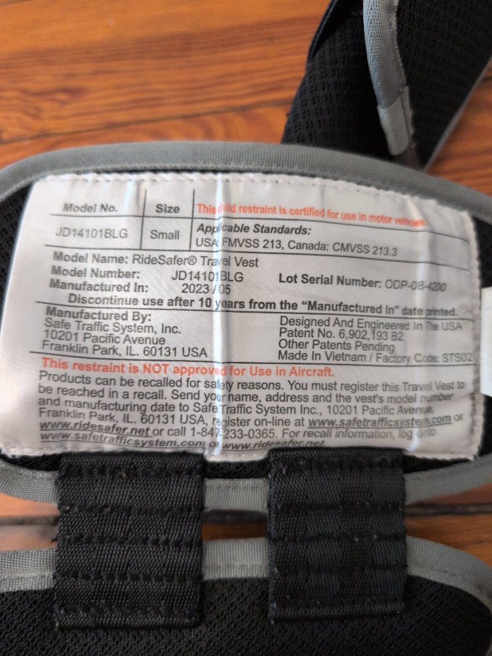 RideSafer Vest | Travel Car Seat (Generation 5) Small Black - Picture 3 of 4